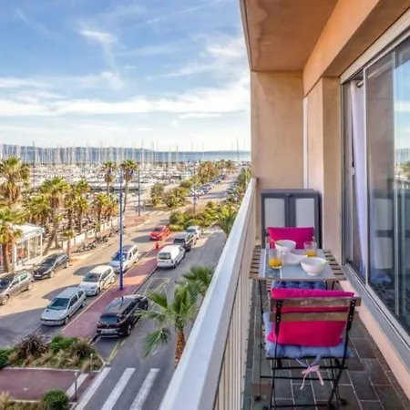 Appartement 2 pièces vue mer clim et parking privé Appartamento